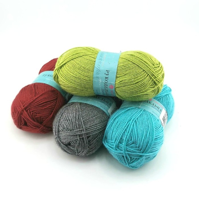 Пряжа Пехорка Рукодельная