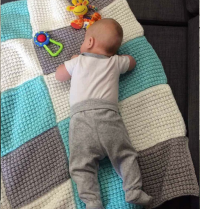 Плед из детской пряжи